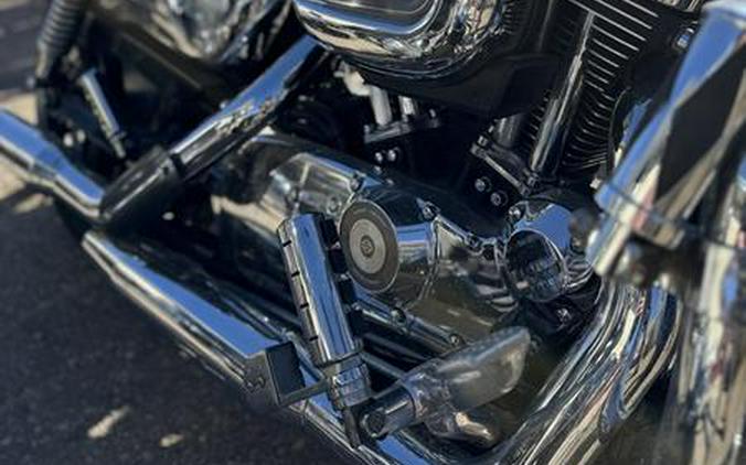 2005 Harley-Davidson® XL1200C - Sportster® 1200 Custom