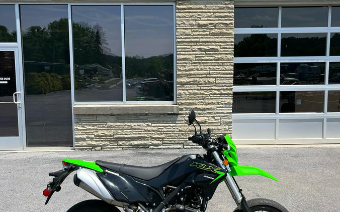 2023 Kawasaki KLX230SM Review [A Dozen Fast Facts]