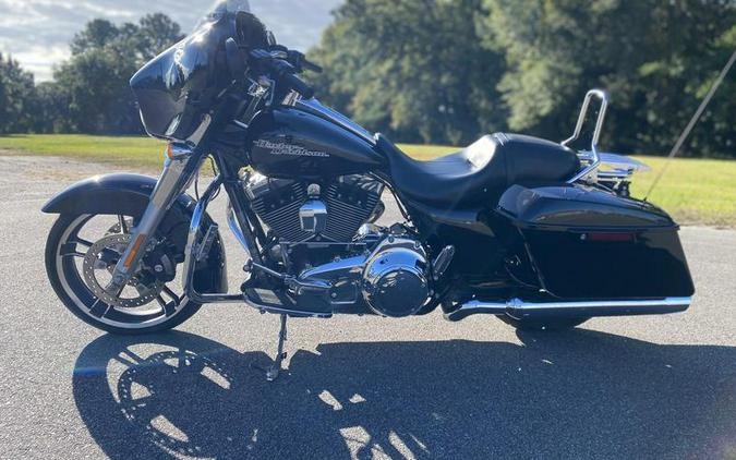 2016 Harley-Davidson® FLHX - Street Glide®