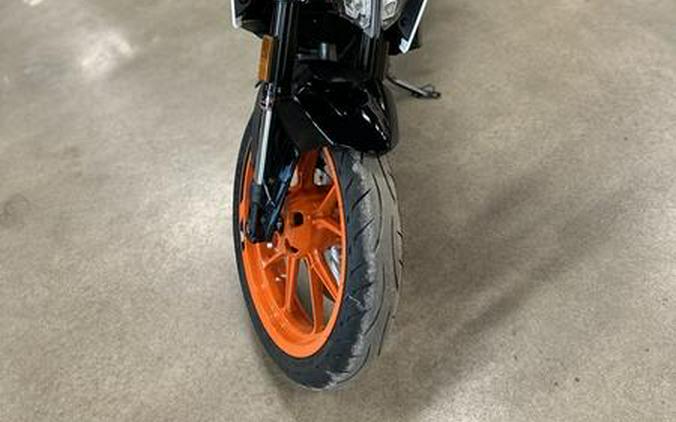 2022 KTM 390 Duke