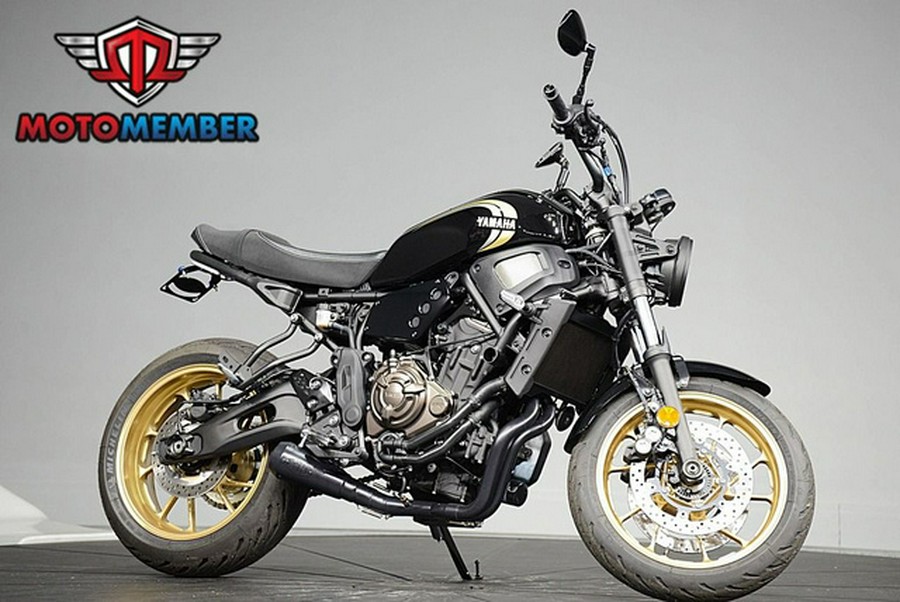 2025 Yamaha XSR 700