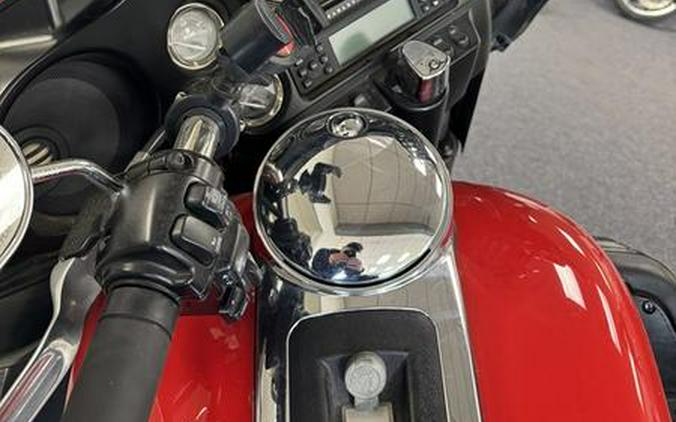 2010 Harley-Davidson® FLHTK - Electra Glide® Ultra Limited