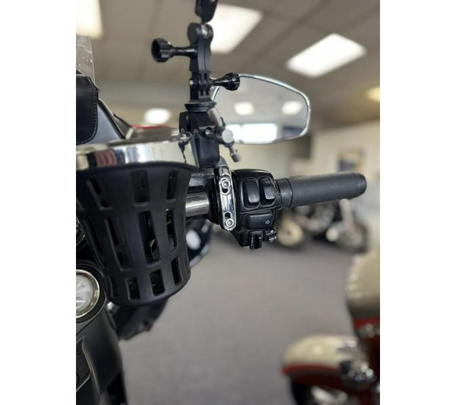 2010 Harley-Davidson® FLHTK - Electra Glide® Ultra Limited