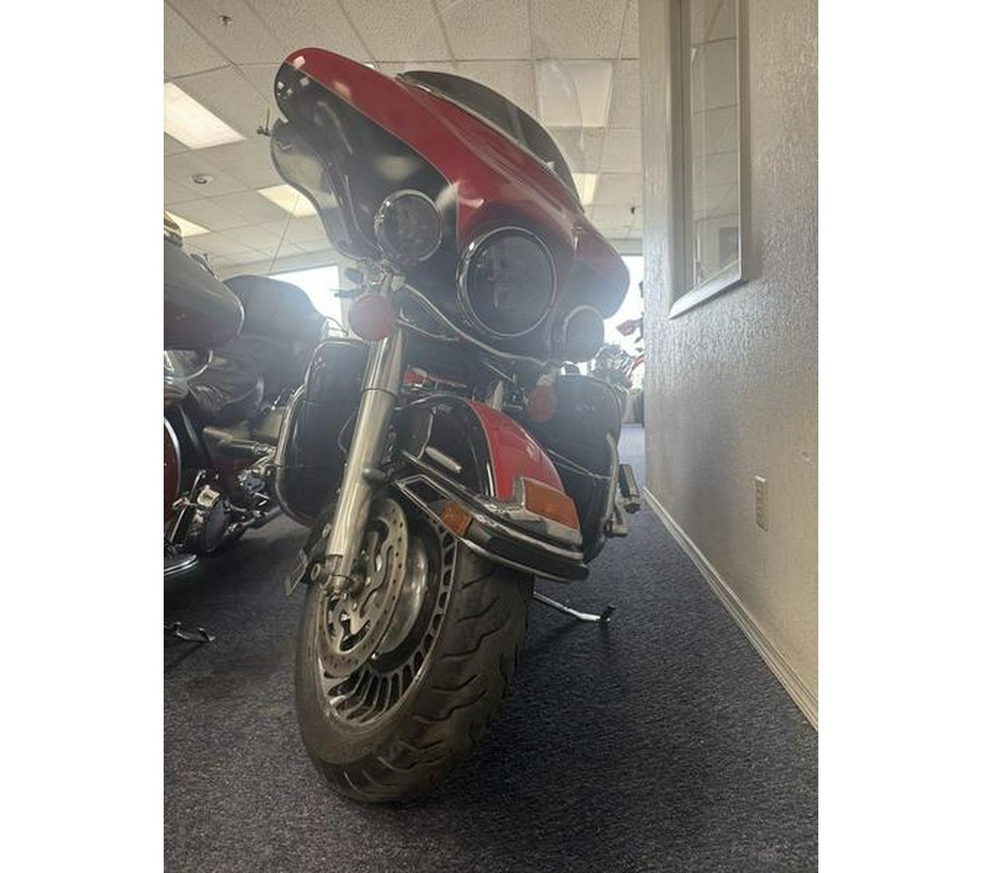 2010 Harley-Davidson Electra Glide® Ultra Classic - UO8214