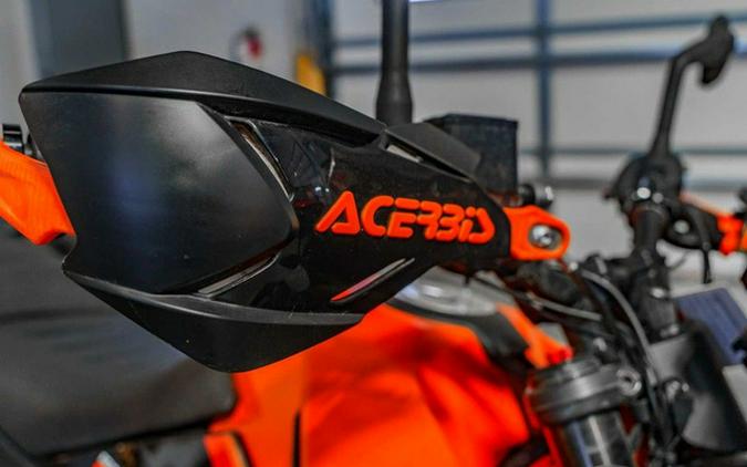 2023 KTM Adventure 390