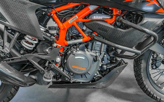 2023 KTM Adventure 390