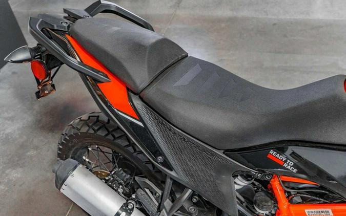 2023 KTM Adventure 390