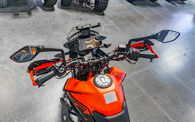 2023 KTM Adventure 390