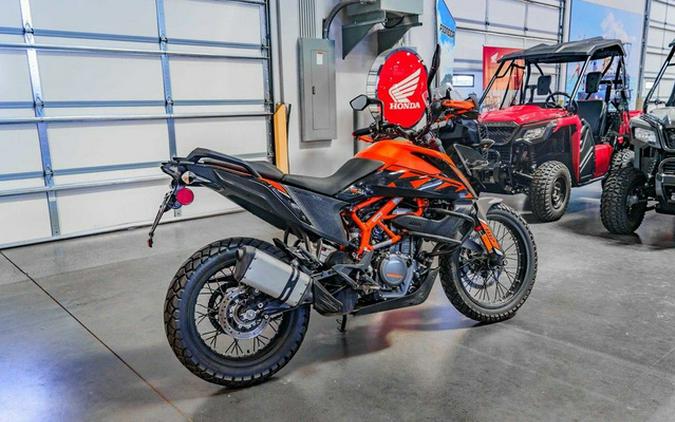 2023 KTM Adventure 390