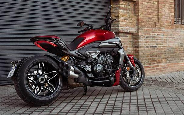 2026 X DIAVEL V4 - Ducati