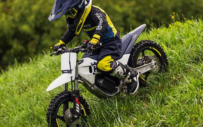 2024 Husqvarna EE 2