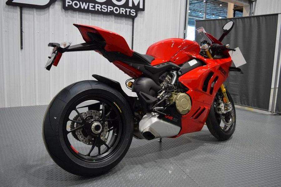 2024 Ducati Panigale V4 S Red