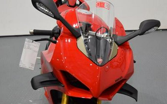 2024 Ducati Panigale V4 S Red