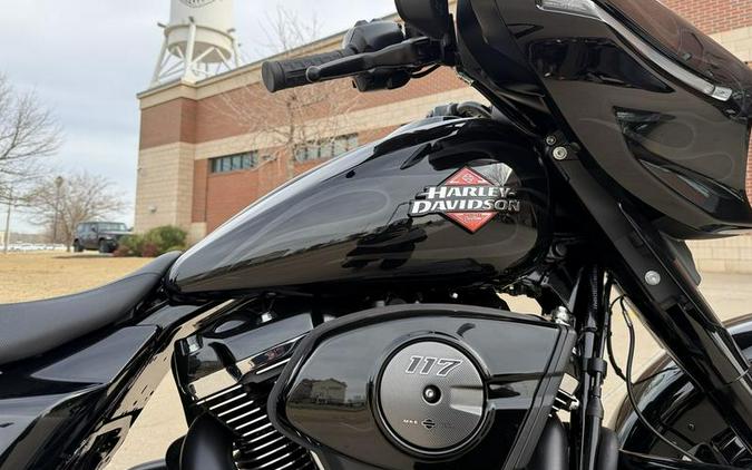 2025 Harley-Davidson® FLHX - Street Glide®