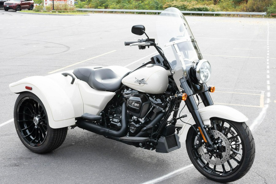 2023 Harley-Davidson Freewheeler FLRT