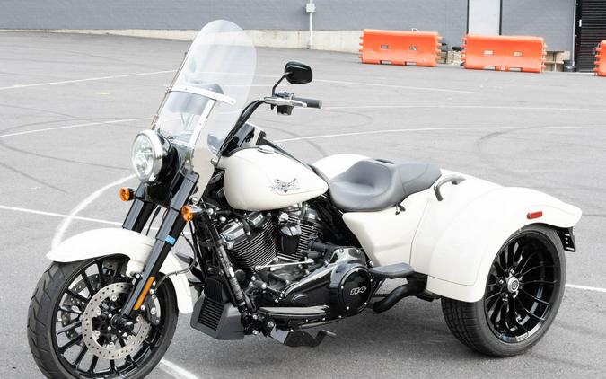 2023 Harley-Davidson Freewheeler FLRT