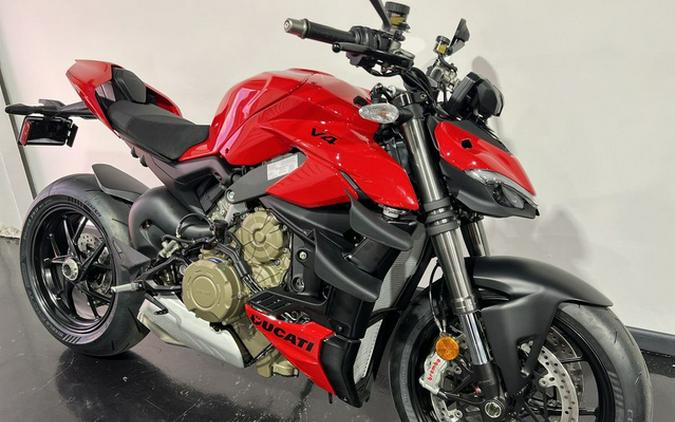 2023 Ducati Streetfighter V4 Ducati Red