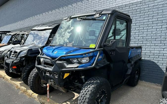 2021 Can-Am® DEFENDER LIMITED CAB HD10