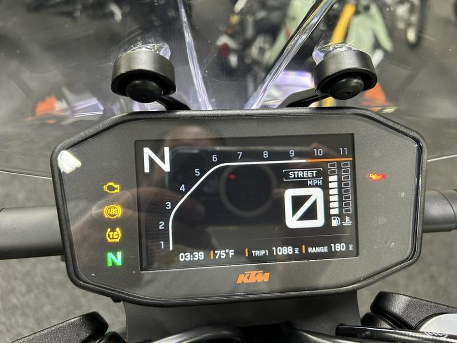 2019 KTM 790 Duke