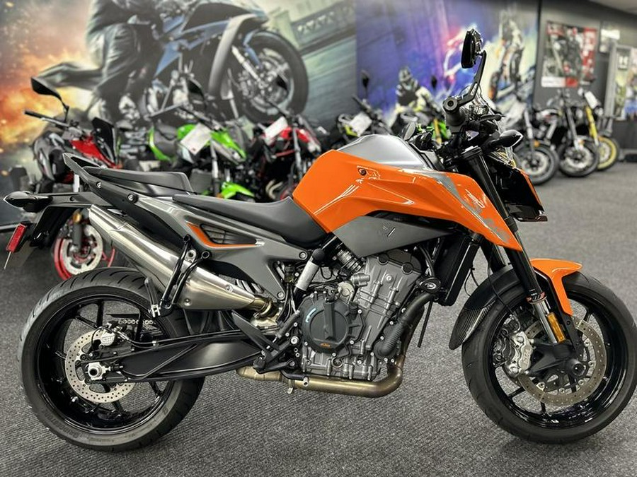 2019 KTM 790 Duke