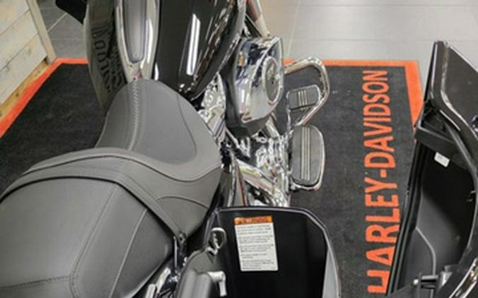 2025 Harley-Davidson FLTRX - Road Glide