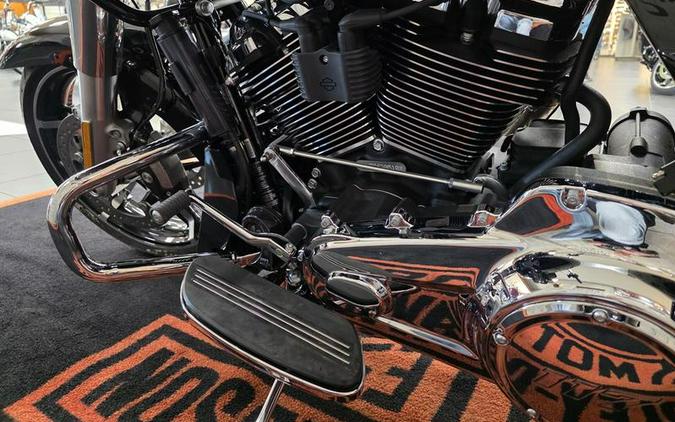 2025 Harley-Davidson® FLTRX - Road Glide®