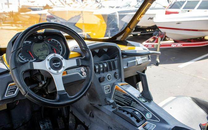 2011 CAN-AM COMMANDER X 1000 EFI