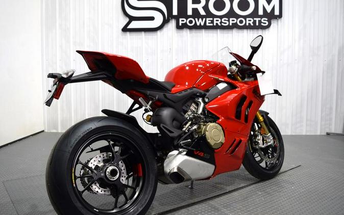 2024 Ducati Panigale V4 S Red