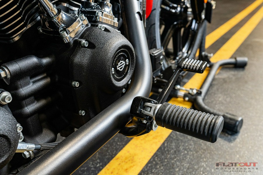 2023 Harley-Davidson® SOFTAIL STREET BOB 114