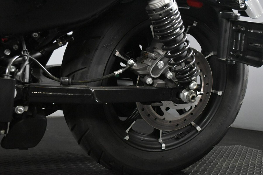 2022 Harley-Davidson Iron 883