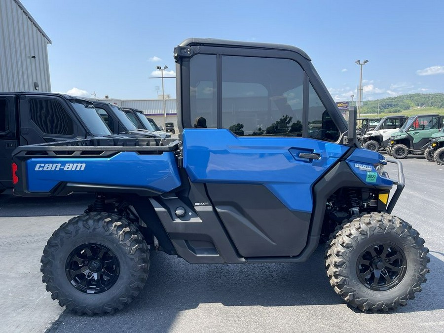 2023 Can-Am® Defender Limited HD10
