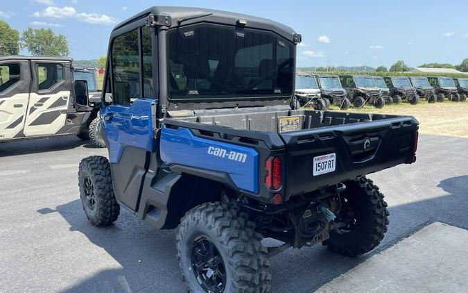 2023 Can-Am® Defender Limited HD10