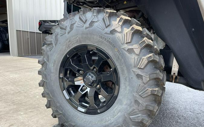 2023 Can-Am® Defender Limited HD10