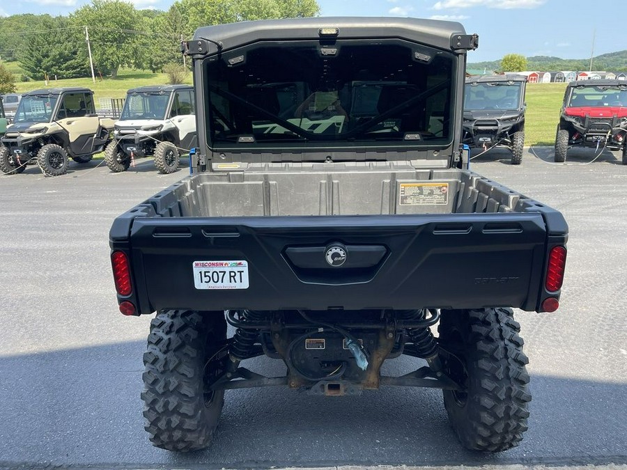 2023 Can-Am® Defender Limited HD10