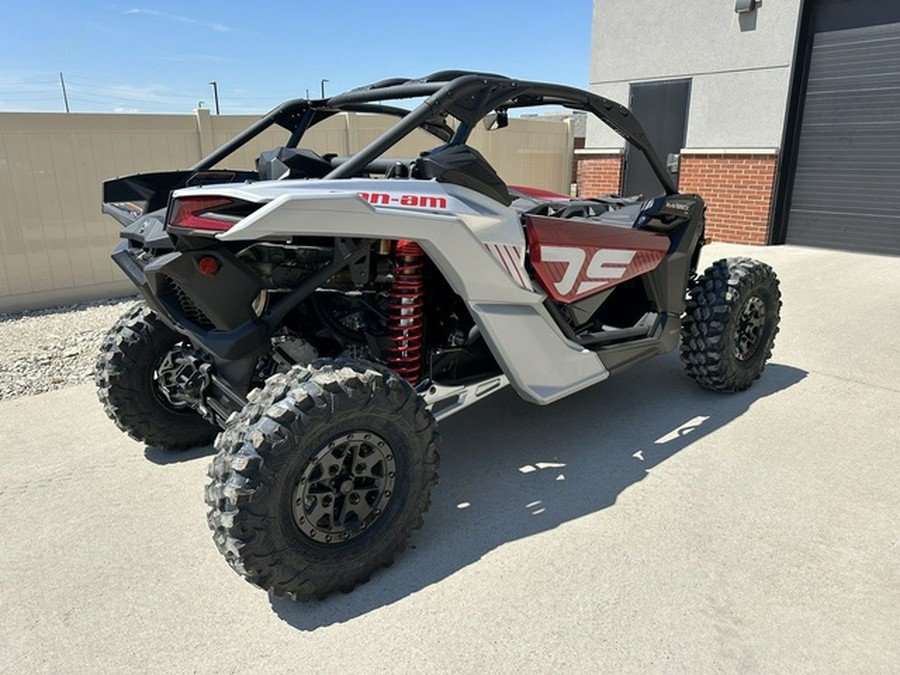 2024 Can-Am Maverick X3 DS Turbo RR Fiery Red & Hyper Silver