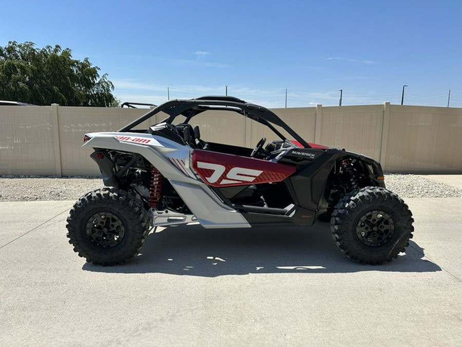 2024 Can-Am Maverick X3 DS Turbo RR Fiery Red & Hyper Silver