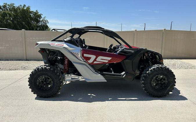 2024 Can-Am Maverick X3 DS Turbo RR Fiery Red & Hyper Silver