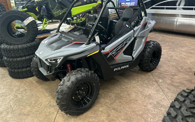 2024 Polaris RZR 200 EFI