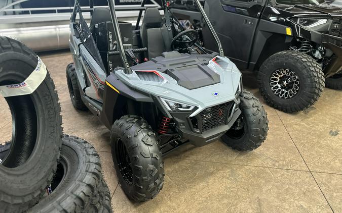 2024 Polaris RZR 200 EFI