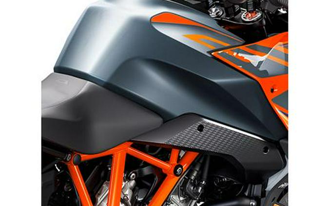 2024 KTM 1290 Super Duke GT