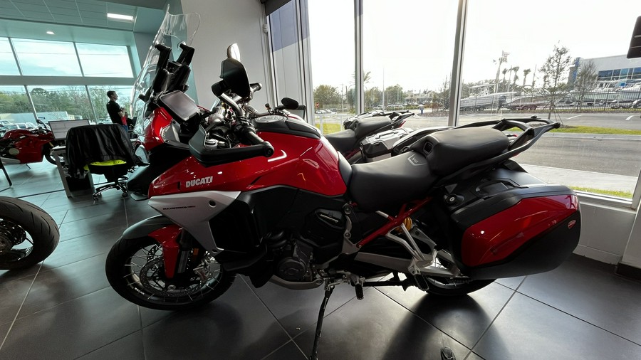 2024 Ducati Multistrada