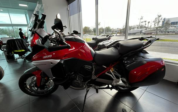 2024 Ducati Multistrada