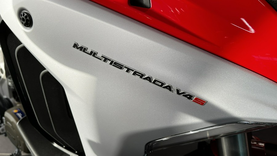 2024 Ducati Multistrada