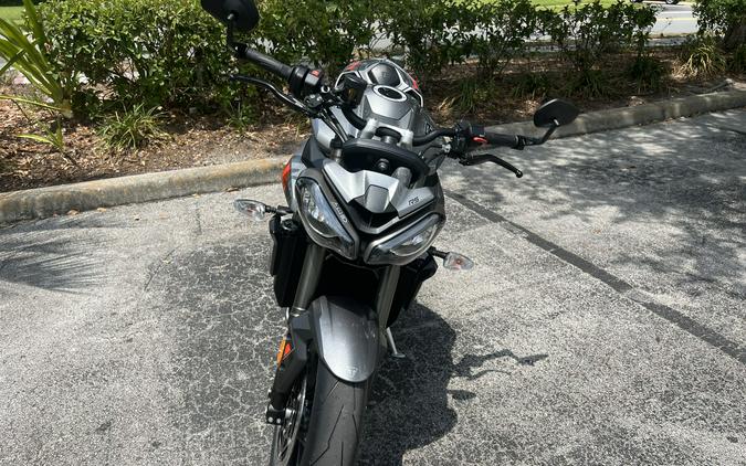 2024 Triumph Street Triple