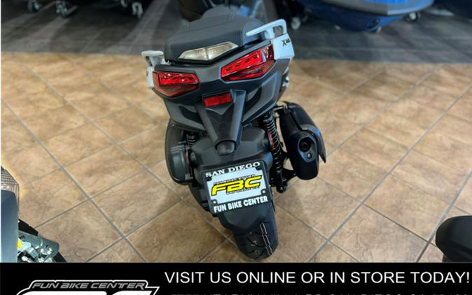 2024 Yamaha XMAX™ Base