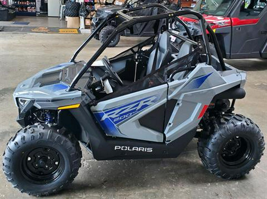 2025 Polaris RZR 200 EFI