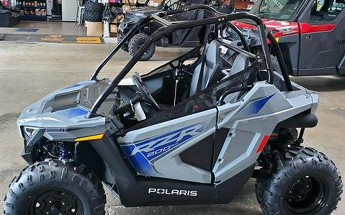 2025 Polaris RZR 200 EFI