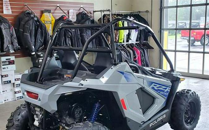 2025 Polaris RZR 200 EFI