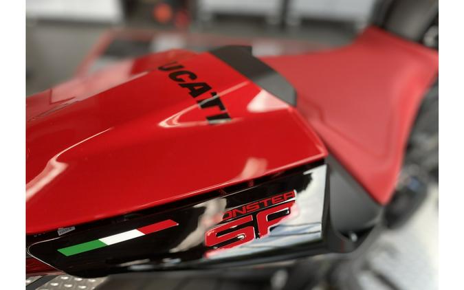 2025 Ducati Monster SP