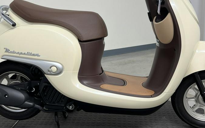 2022 Honda Metropolitan Base (NCW50N)